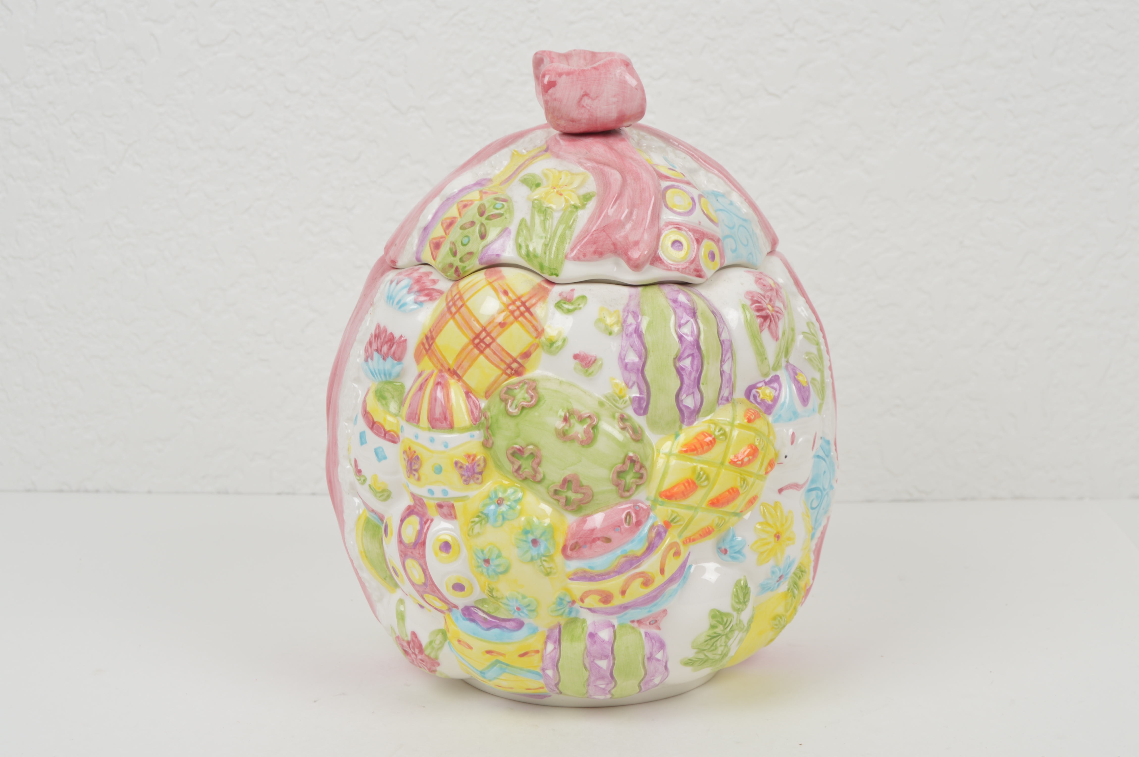 Pink Tea Sets and Cookie Jars