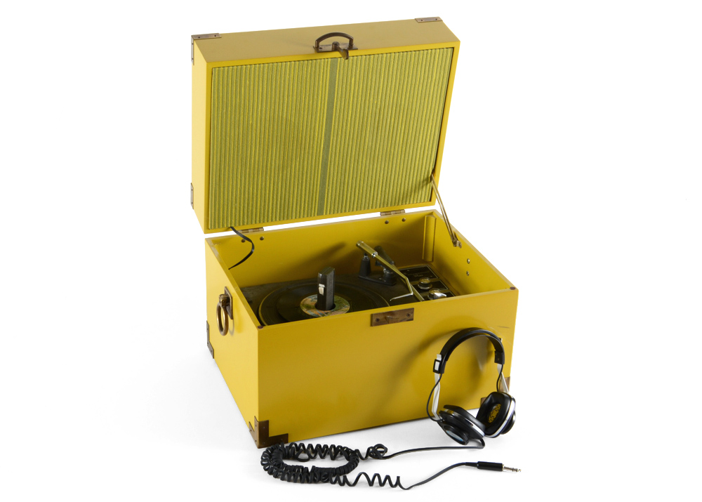 1971 "Magnavox Mini" Portable Record Player with Records