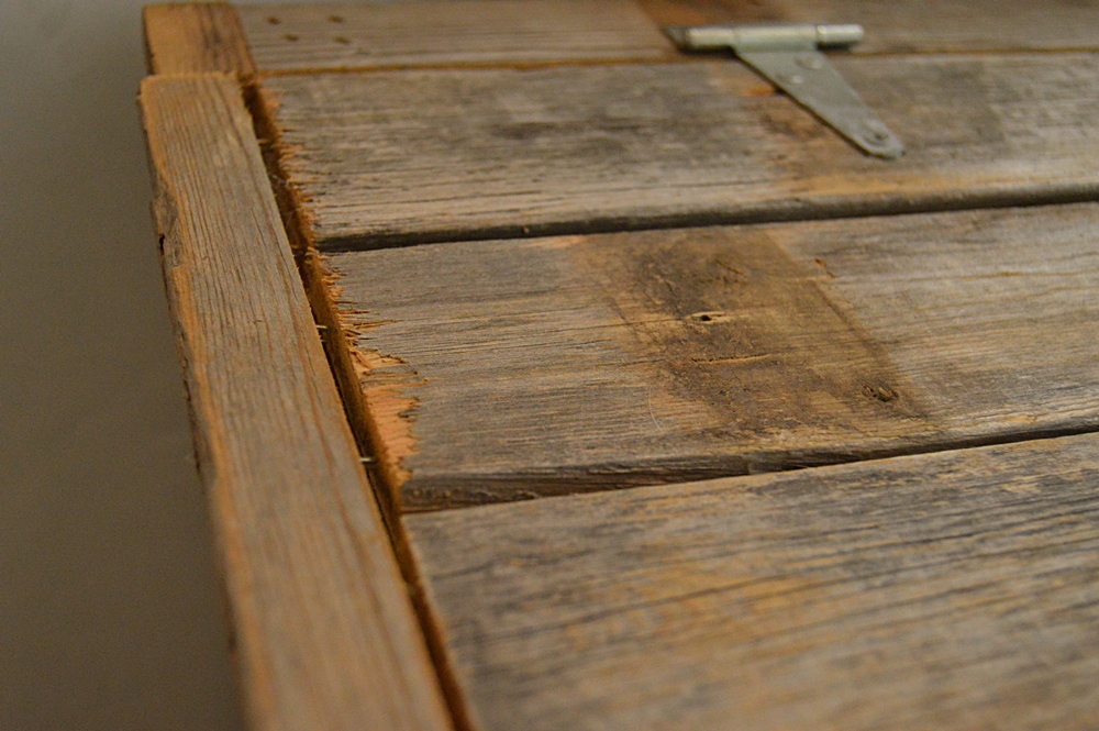 Barnwood Storage Bench