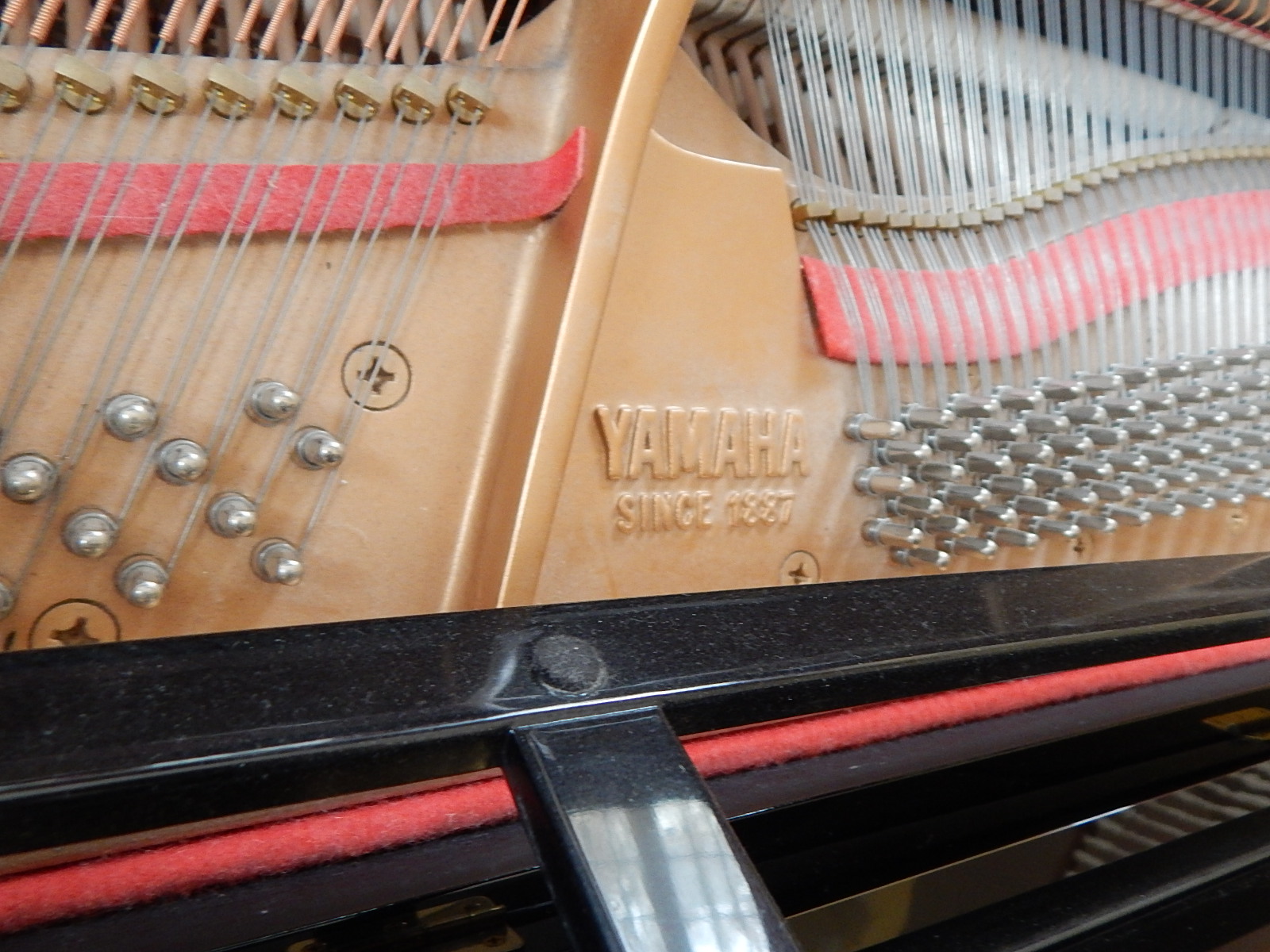 Yamaha GH1 Baby Grand Piano