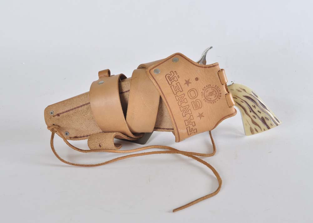 Fanner 50 Cap Gun and Holster