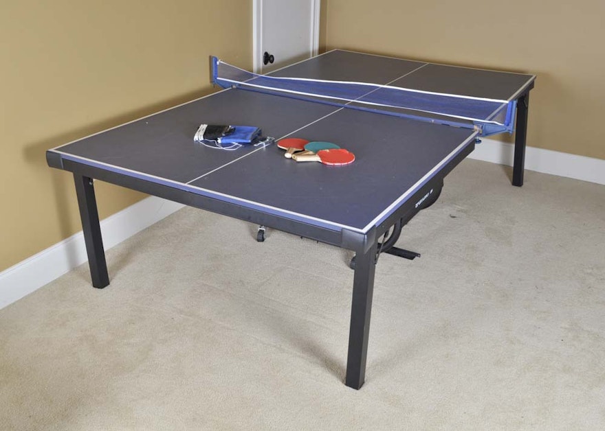 Sportcraft Ping-Pong Table with paddles
