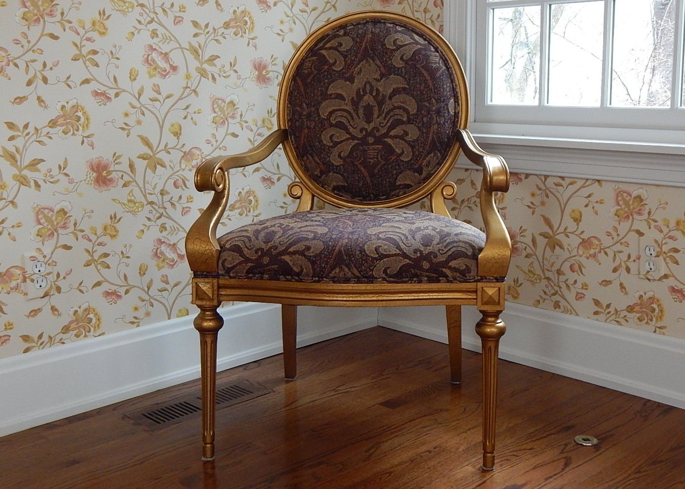 Lovely French Faueteil Chair