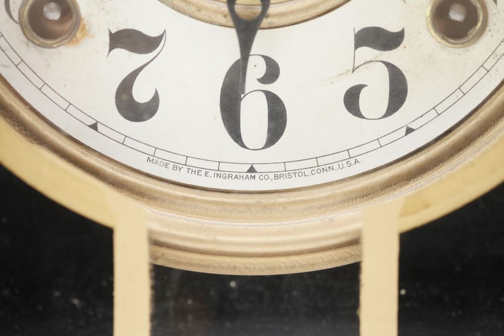 Ingraham Eight Day Oak Mantel Clock