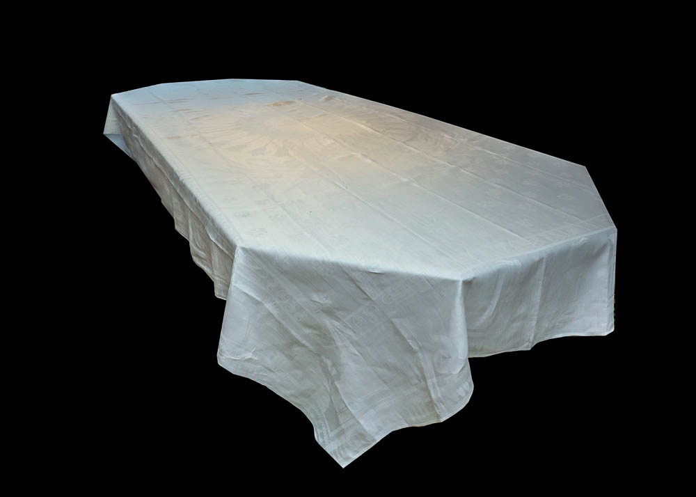 Grandiose English Red Oak Revival Dining Table