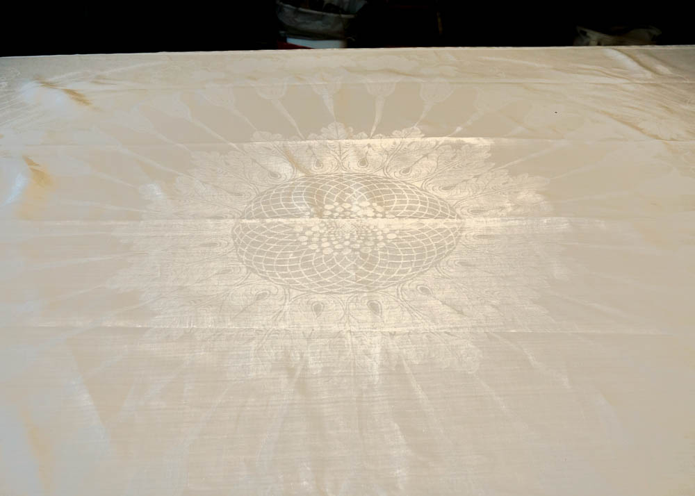 Grandiose English Red Oak Revival Dining Table