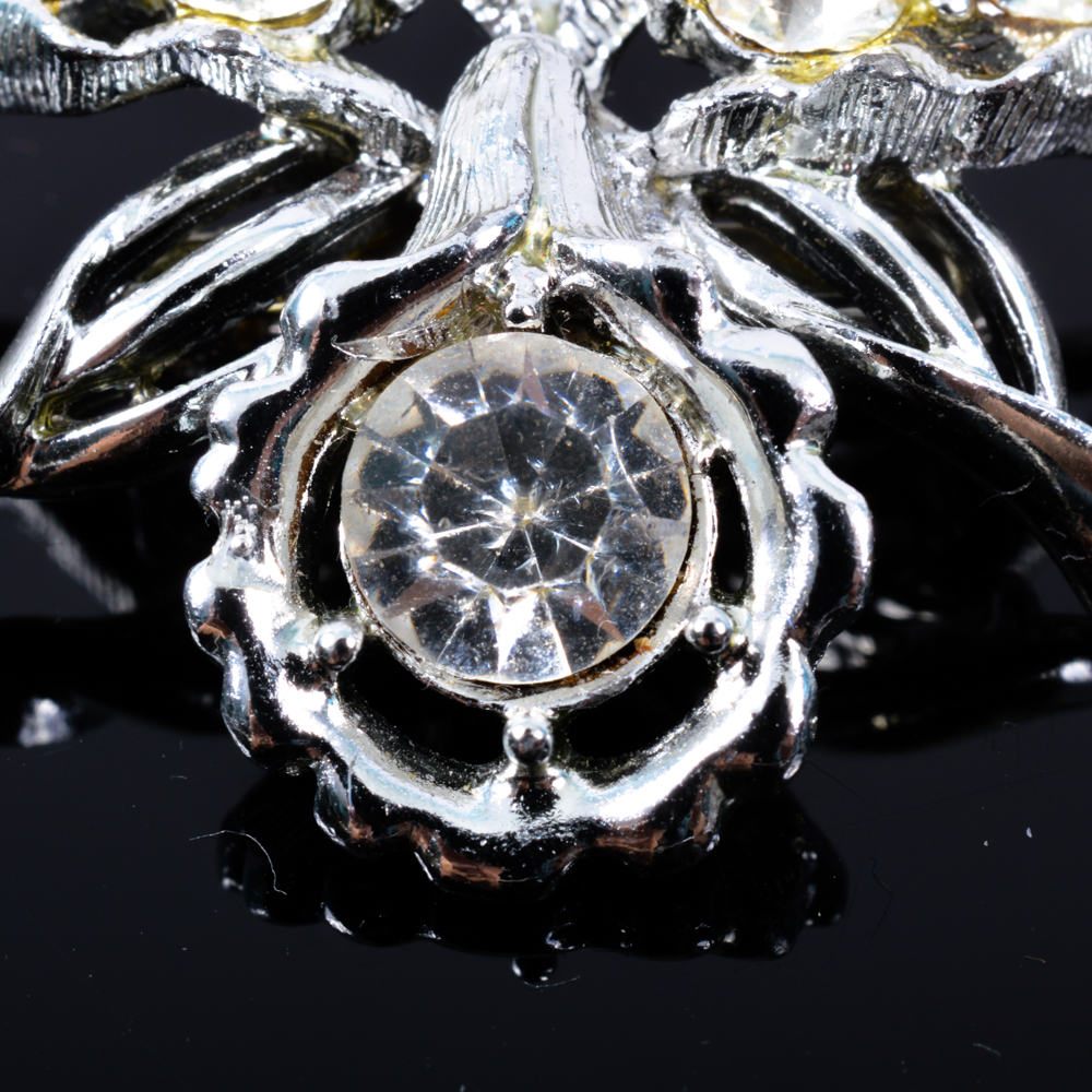 Vintage, Silver Tone Brooch and Screw On Earrings Set