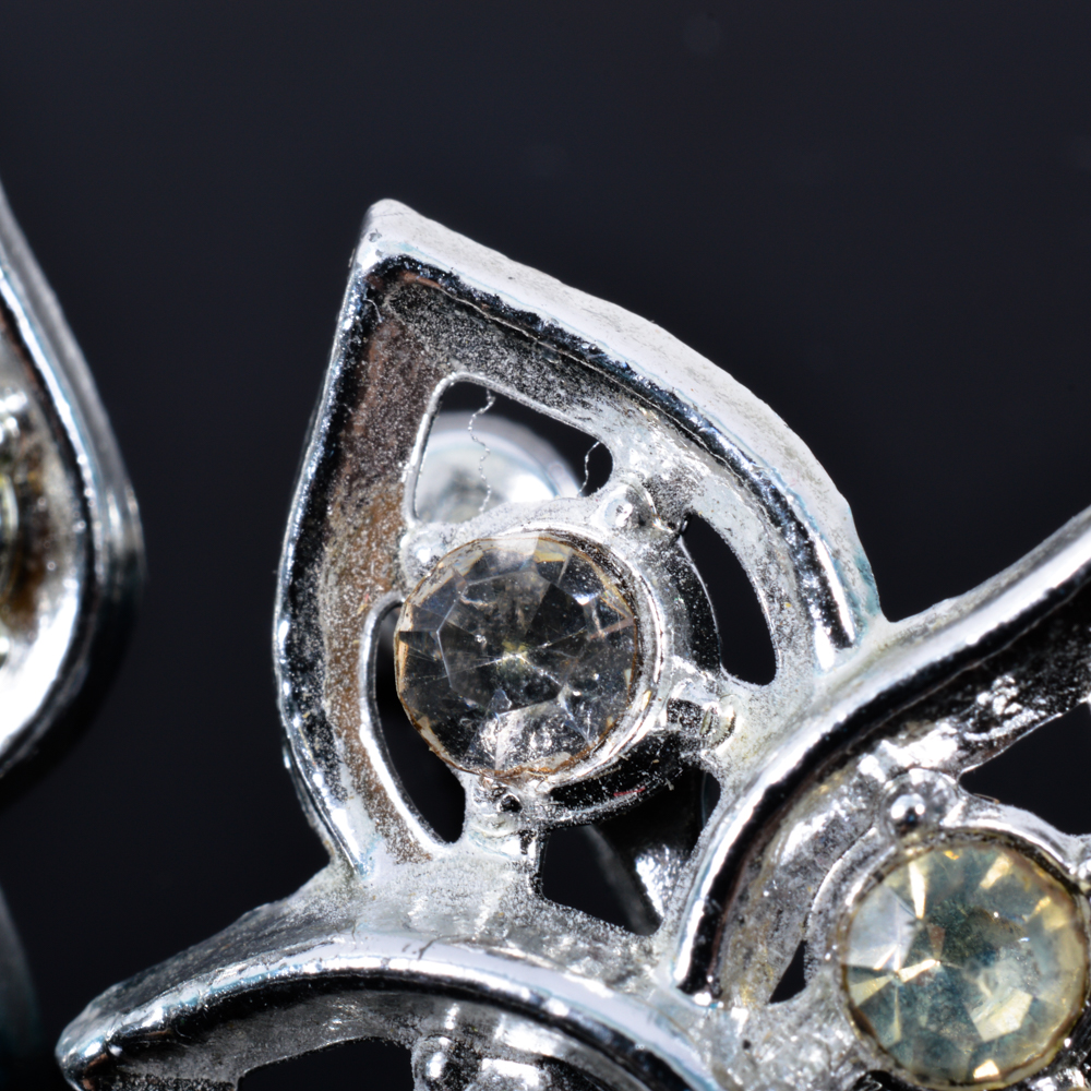 Vintage, Silver Tone Brooch and Screw On Earrings Set