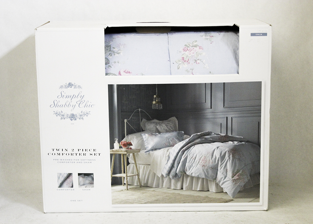 Rachel Ashwell "Simply Shabby Chic" Twin Comforter Set
