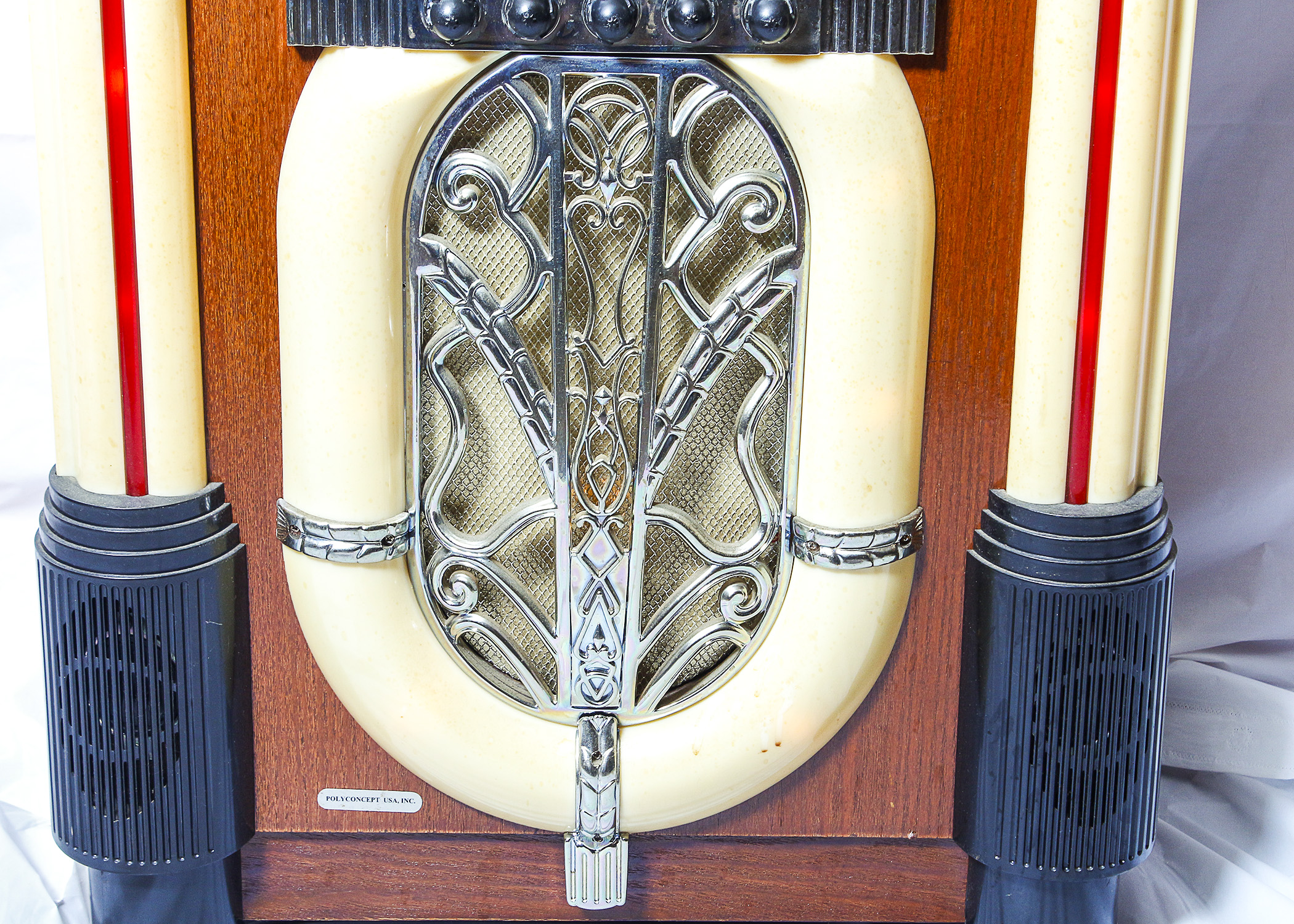 Spirit of St. Louis Jukebox Radio and 6 CD Player