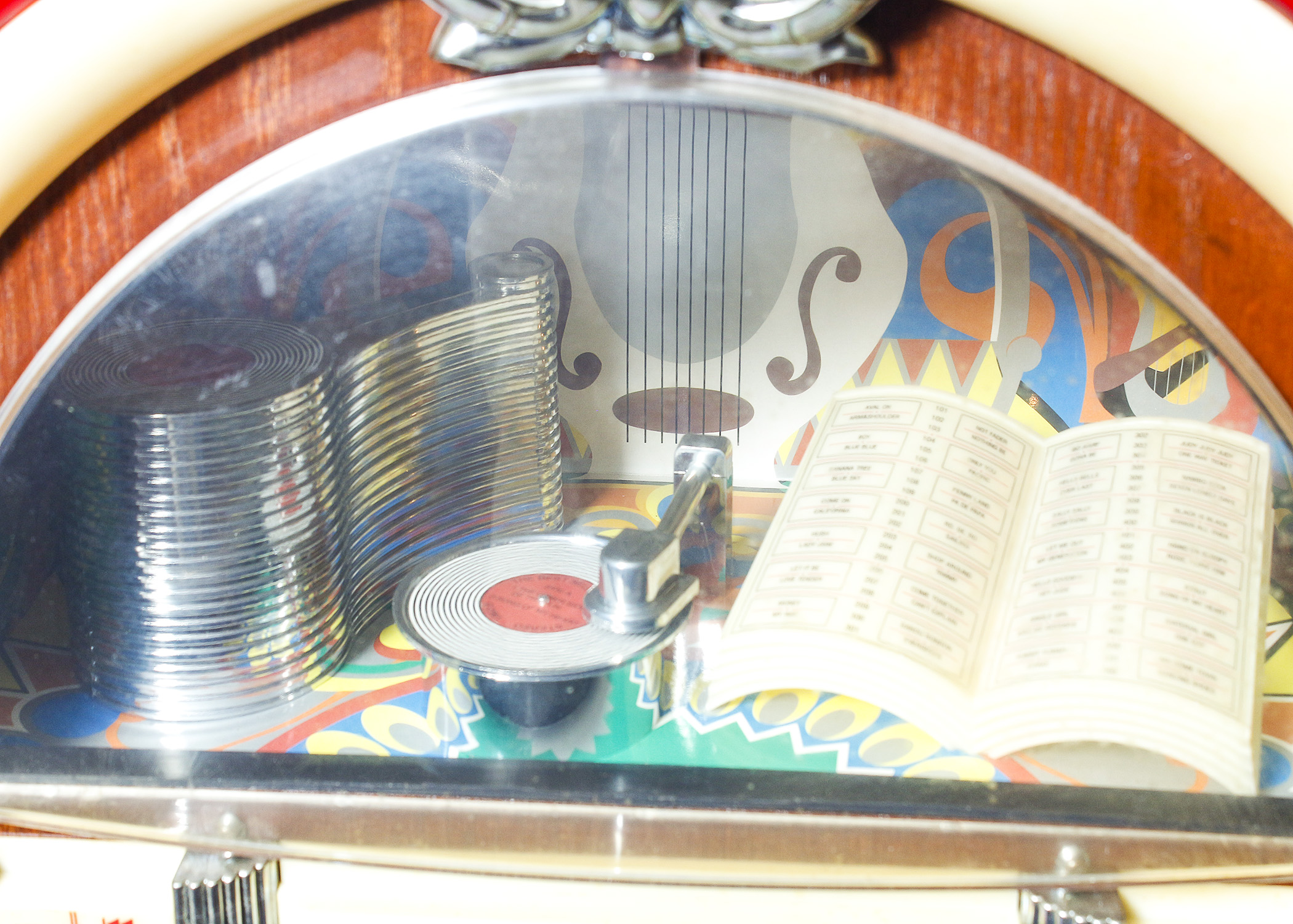 Spirit of St. Louis Jukebox Radio and 6 CD Player
