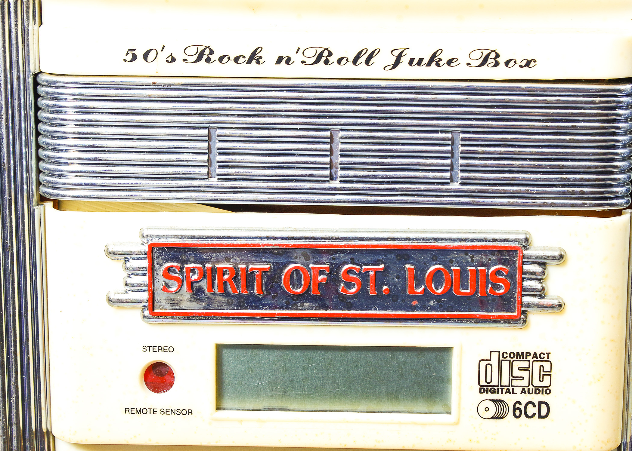Spirit of St. Louis Jukebox Radio and 6 CD Player
