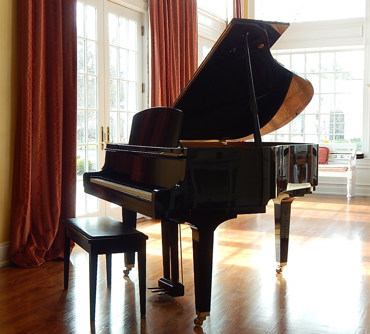 Yamaha GH1 Baby Grand Piano