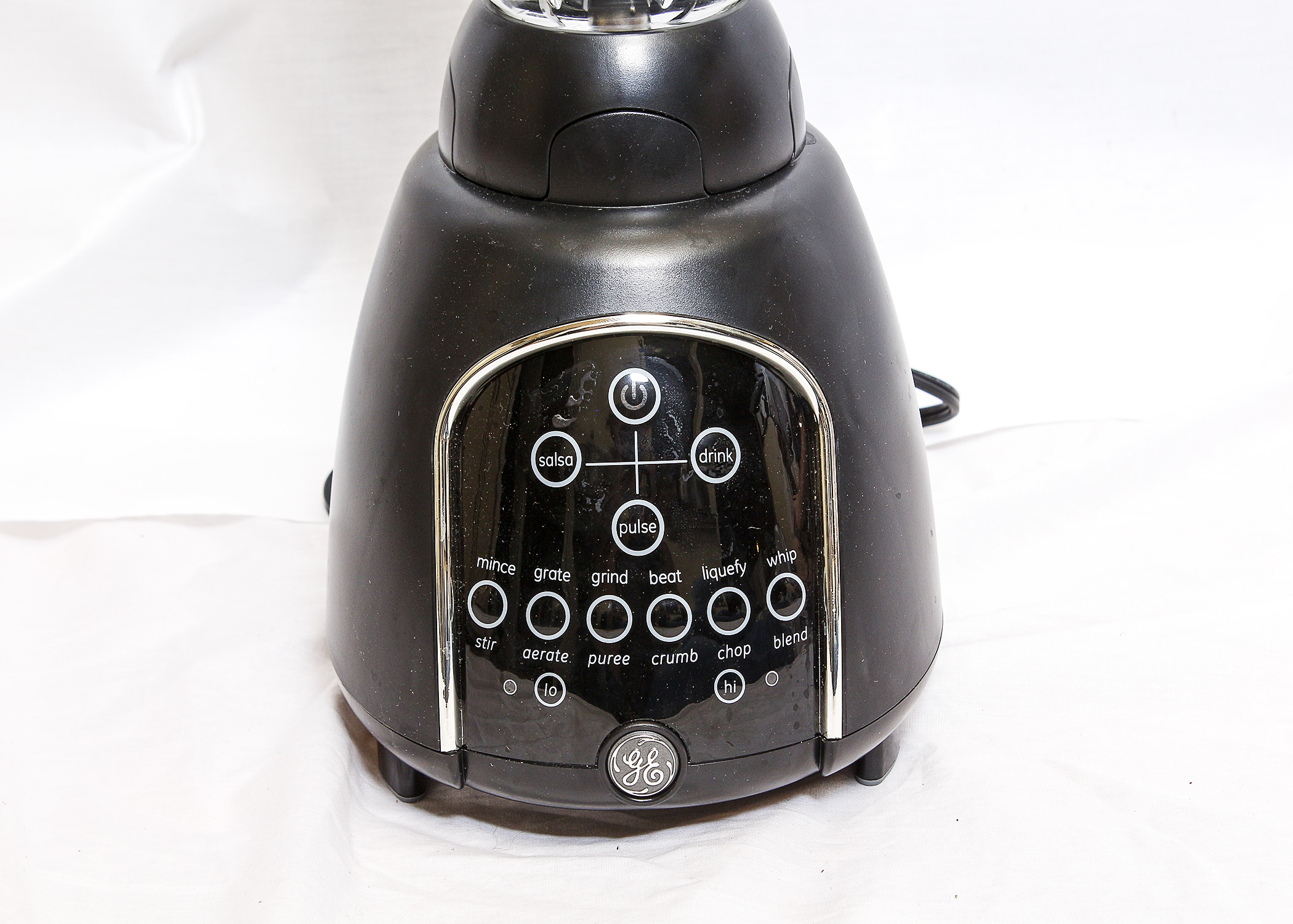 GE Digital Blender and a Proctor Silex Iron