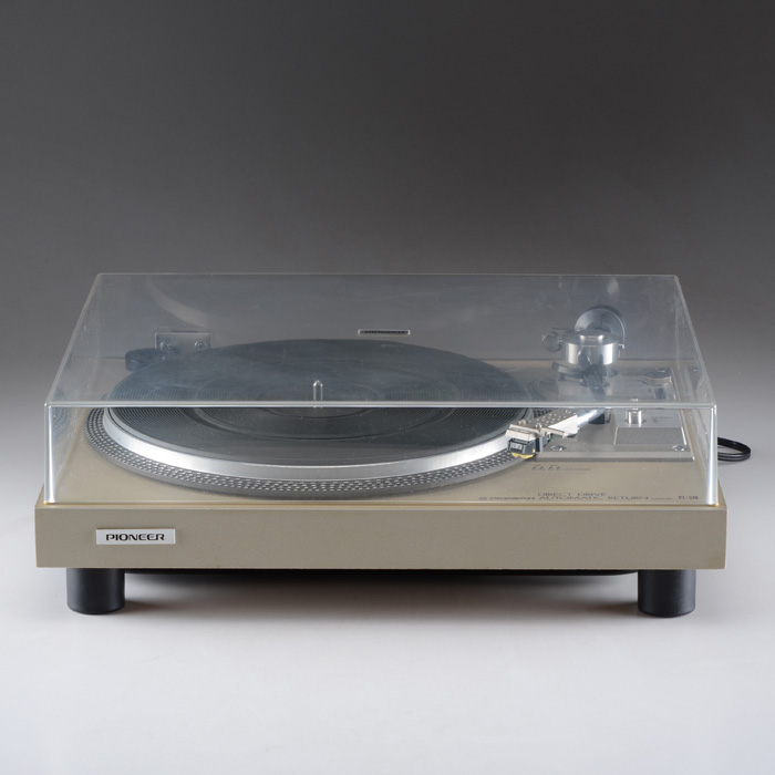 Pioneer Direct Drive PL-518 Turntable