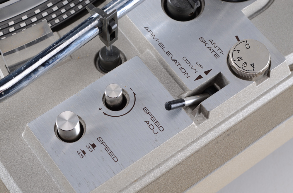 Pioneer Direct Drive PL-518 Turntable