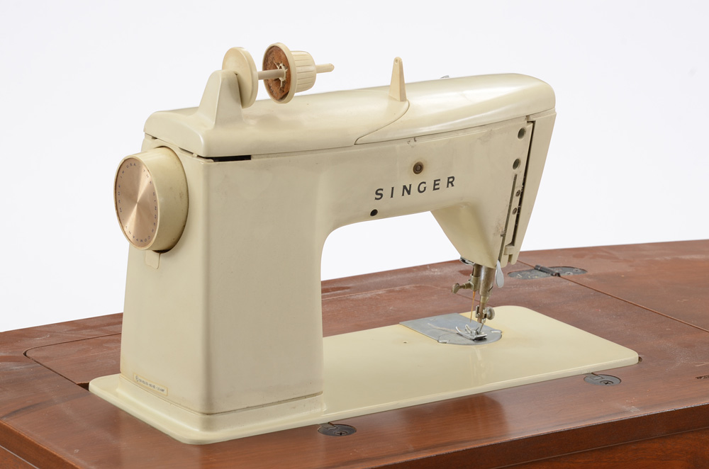 Vintage Singer Sewing Machine Table