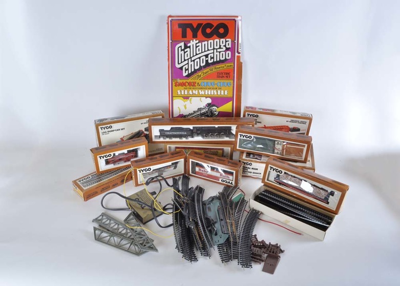 Vintage Tyco HO Train Set