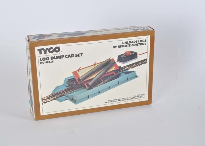 Vintage Tyco HO Train Set