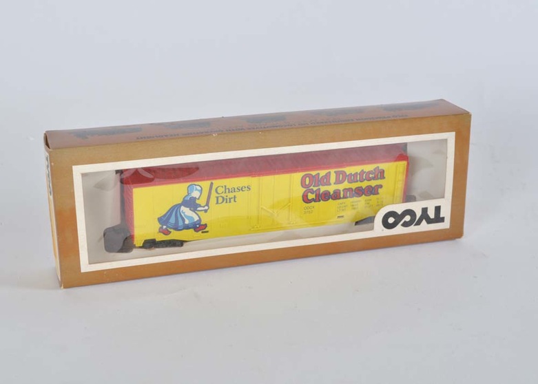 Vintage Tyco HO Train Set