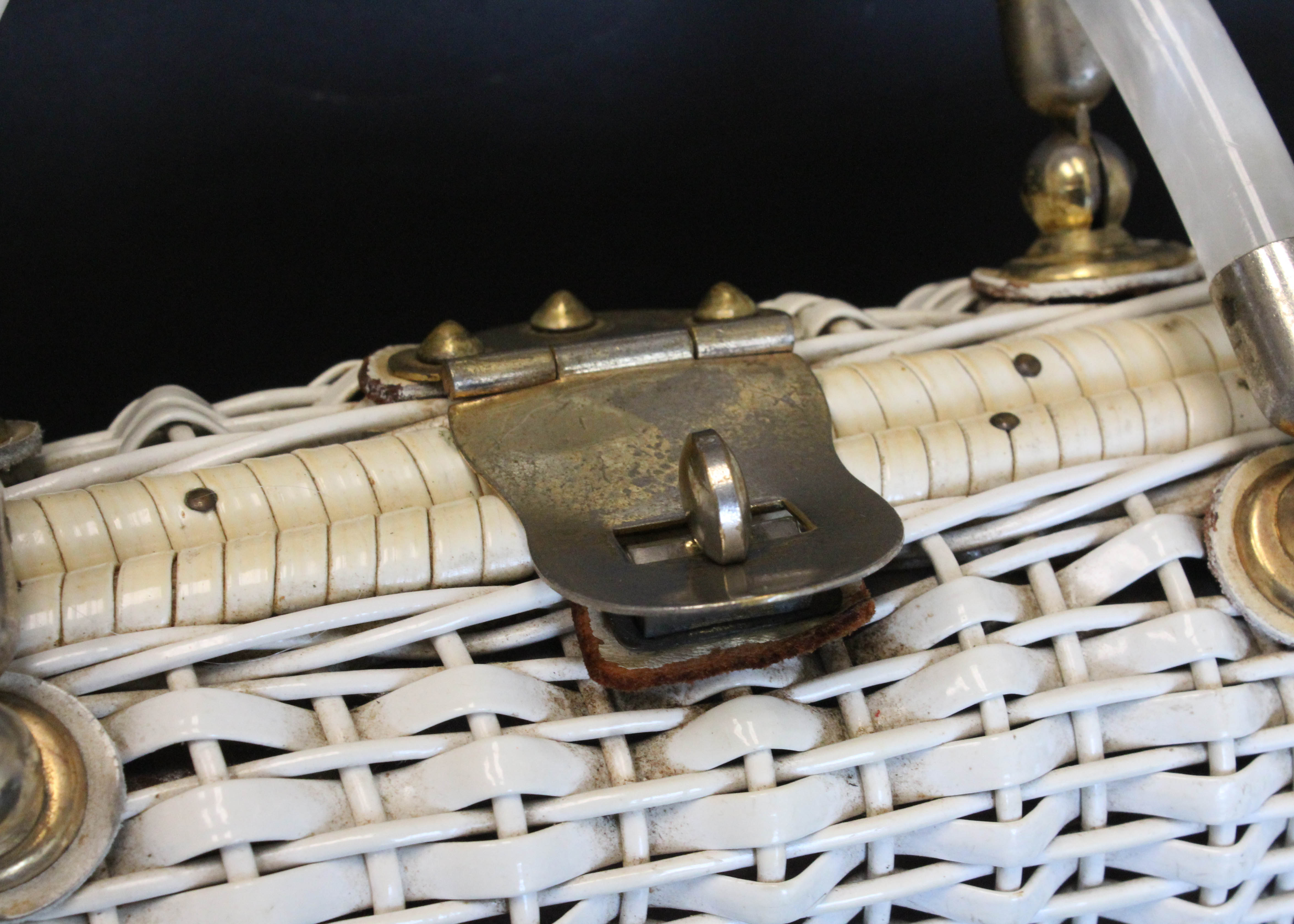 Vintage White Wicker Handbag with Pearl Lucite Handles