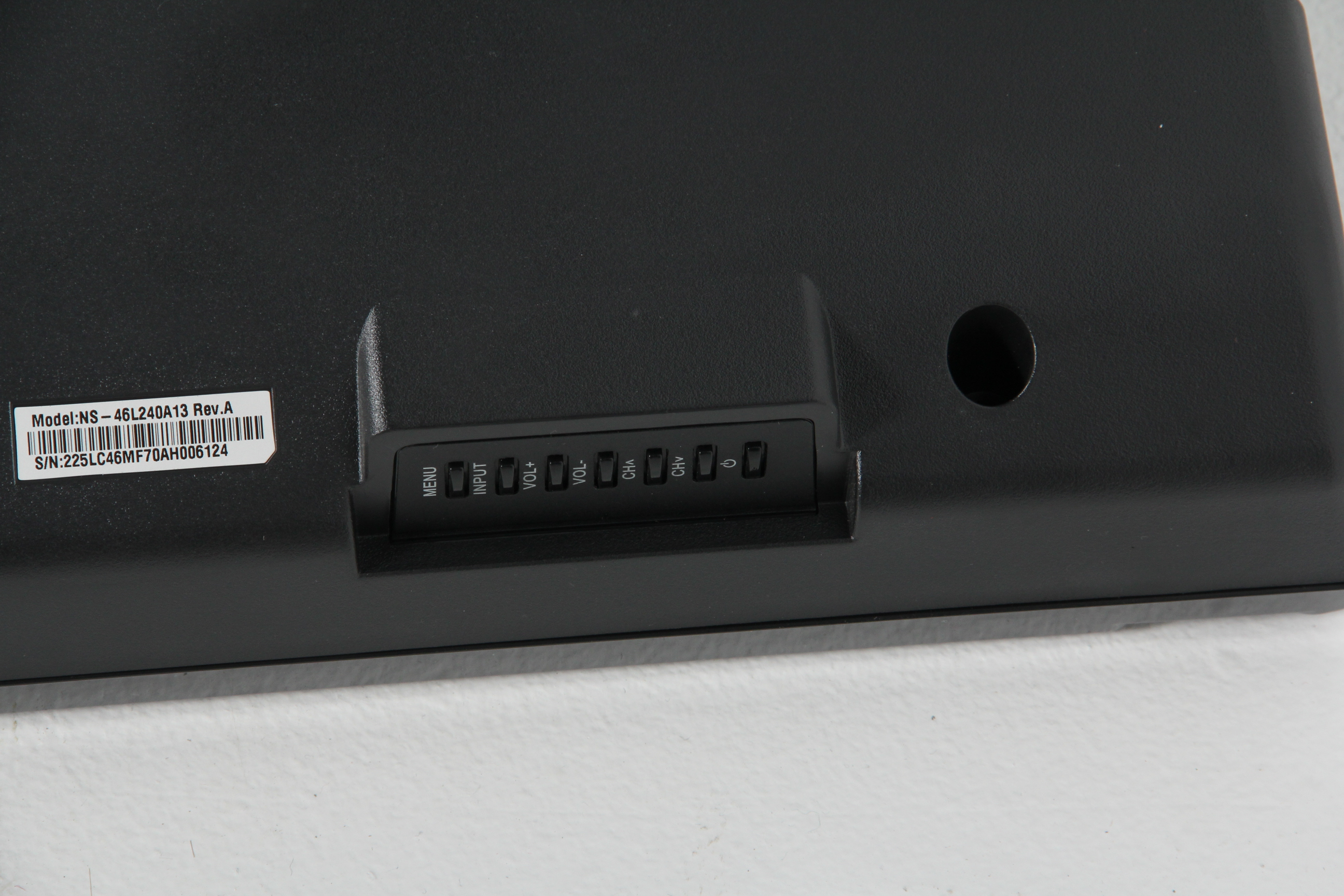 Insignia 46 Inch LCD TV