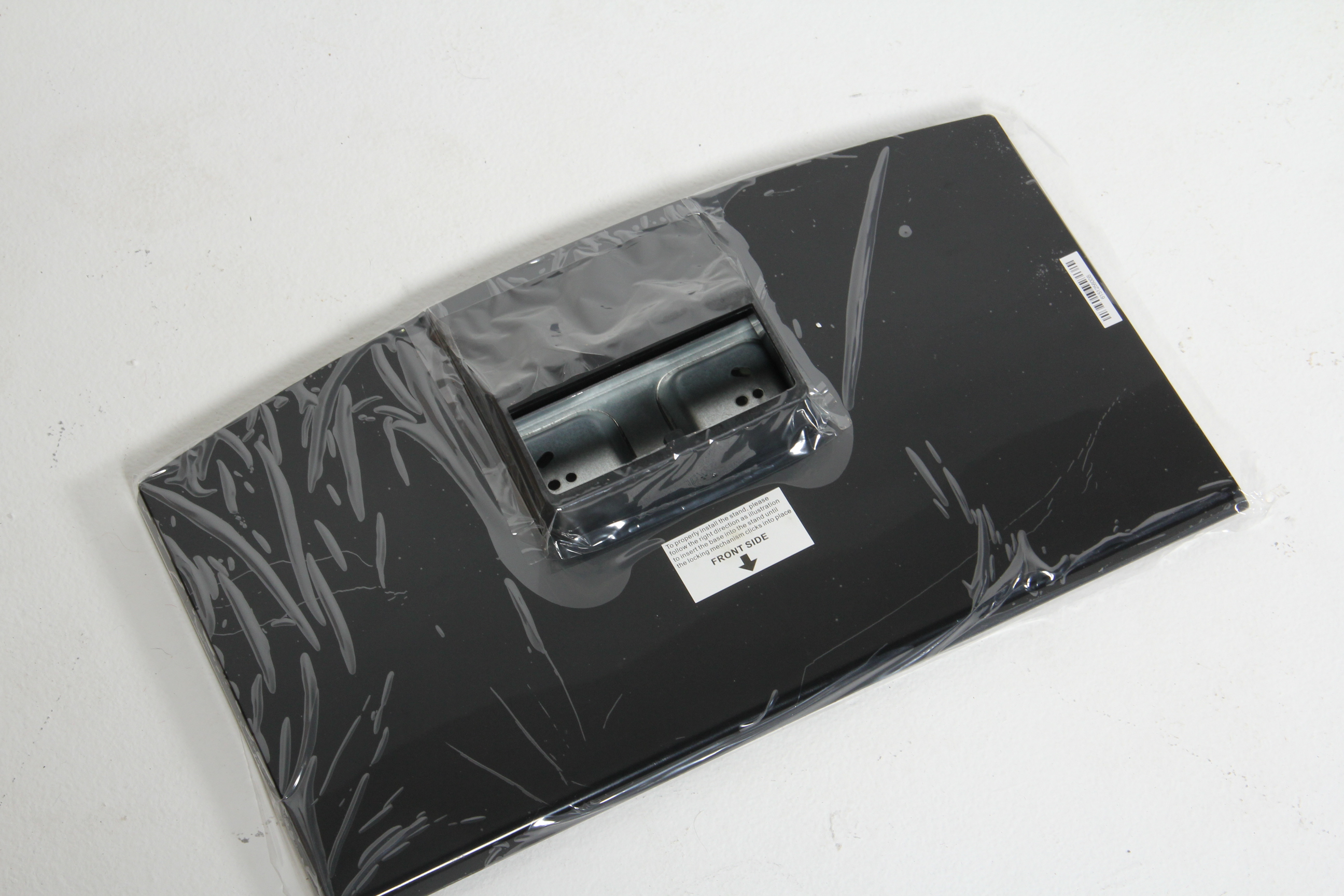 Insignia 46 Inch LCD TV