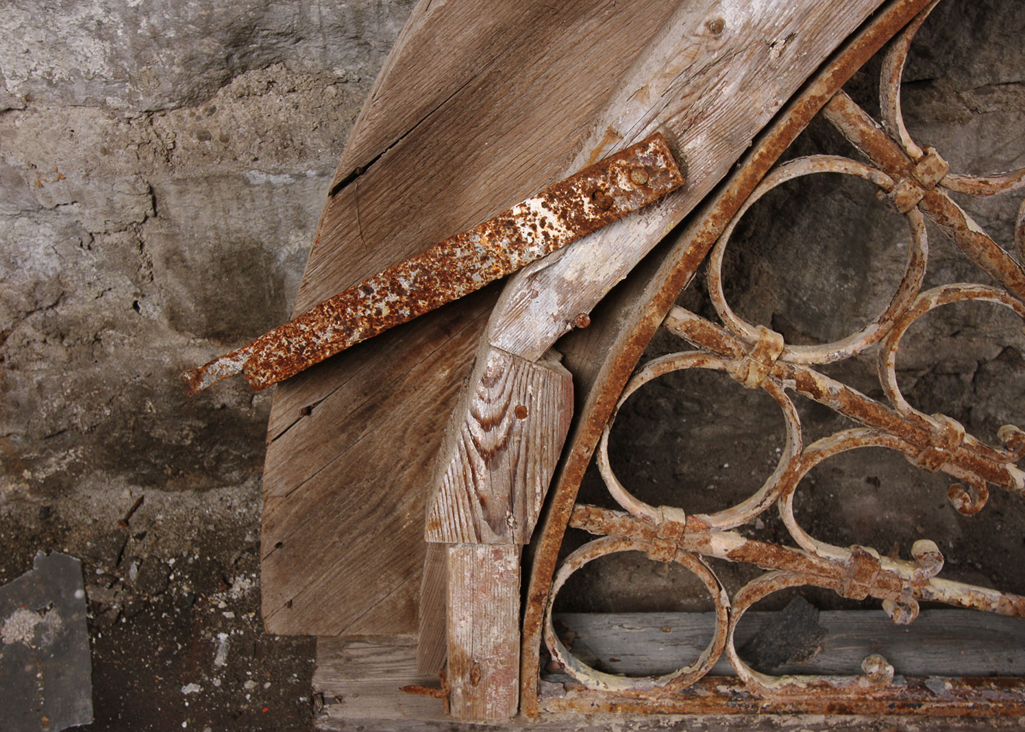 Arched Antique Architectural Salvage Wrought Iron Lunette