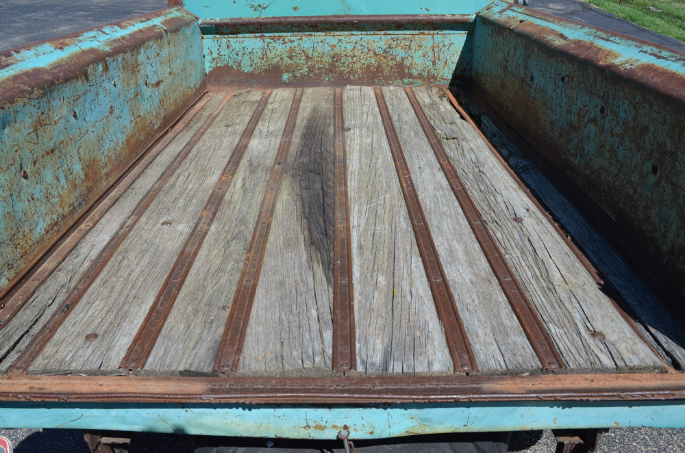 Chevrolet 1952 3/4 Ton 3600 Pickup for Restoration