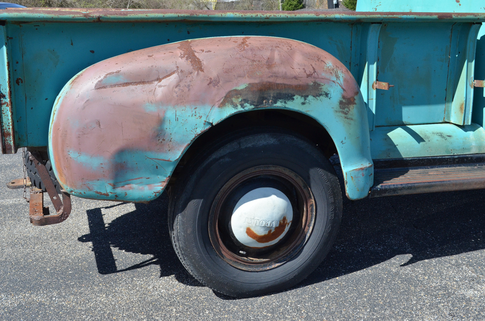 Chevrolet 1952 3/4 Ton 3600 Pickup for Restoration