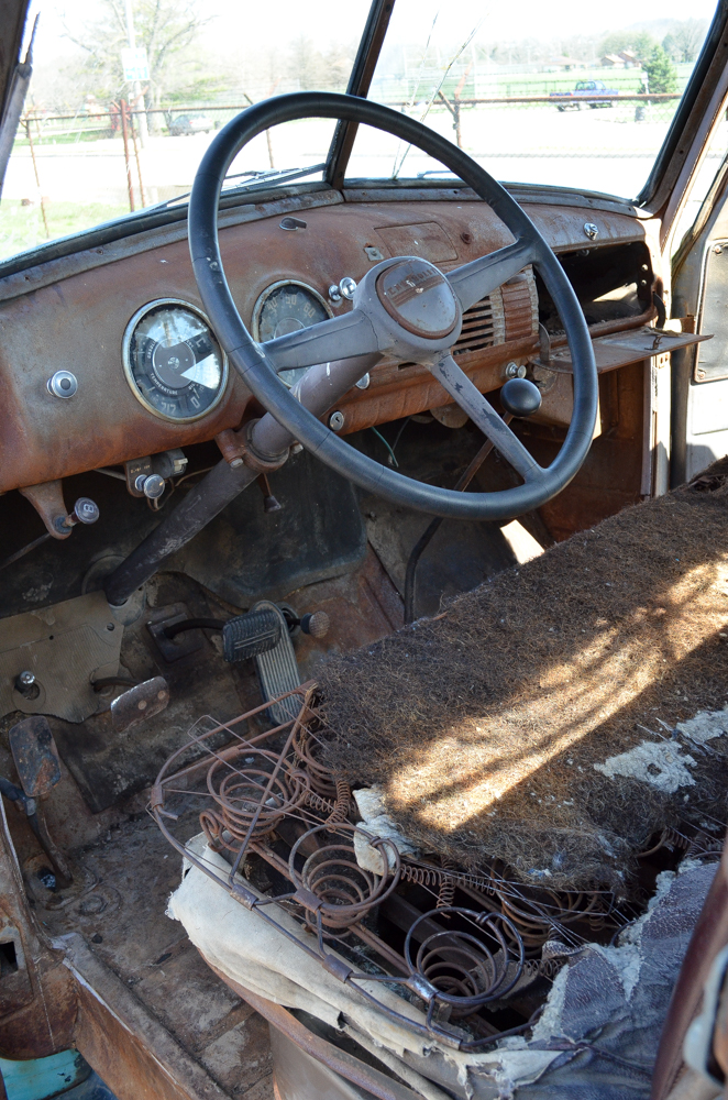 Chevrolet 1952 3/4 Ton 3600 Pickup for Restoration