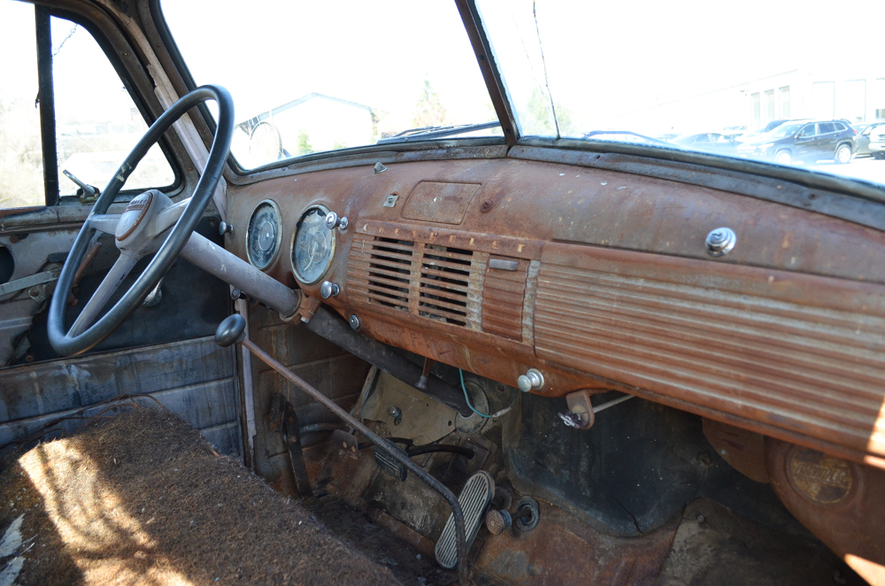 Chevrolet 1952 3/4 Ton 3600 Pickup for Restoration