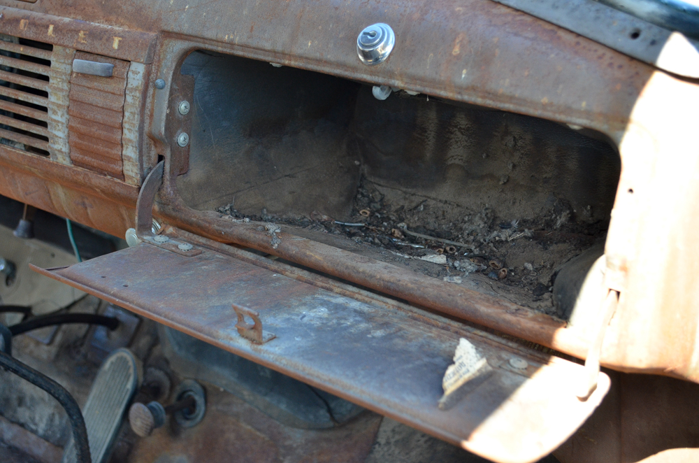 Chevrolet 1952 3/4 Ton 3600 Pickup for Restoration