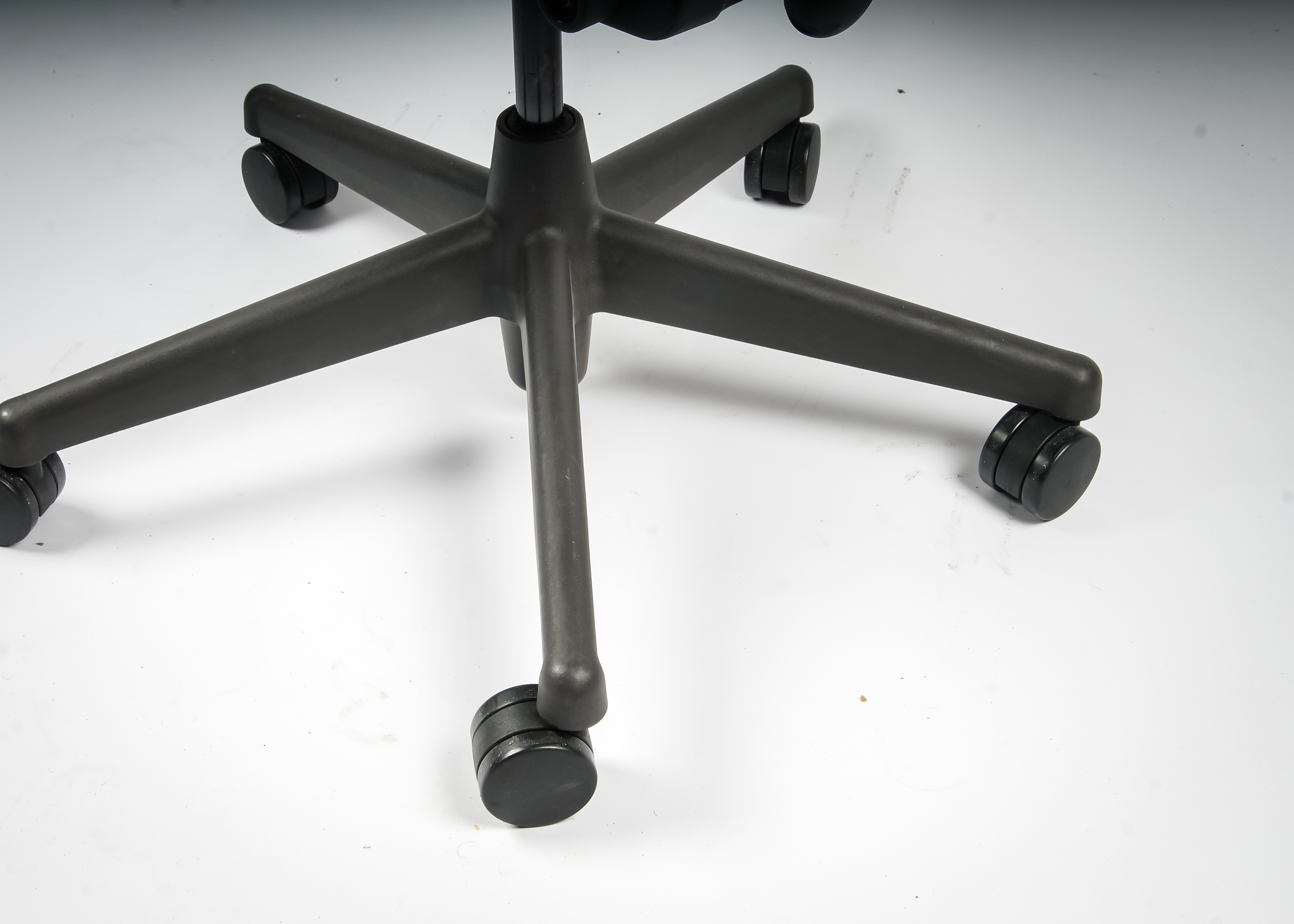 Herman Miller Celle Chair in Black