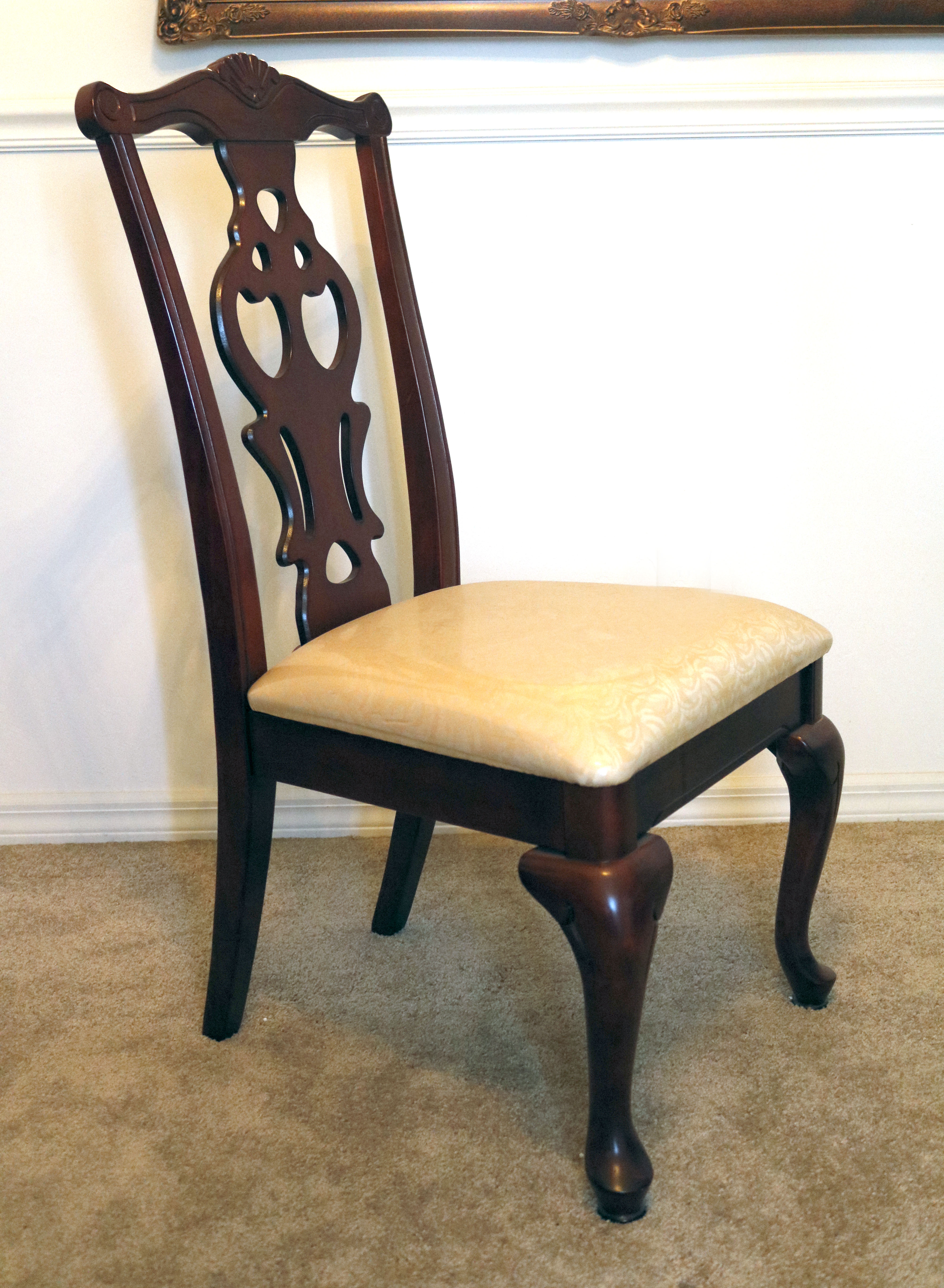 Eight Queen Anne Dining Chairs