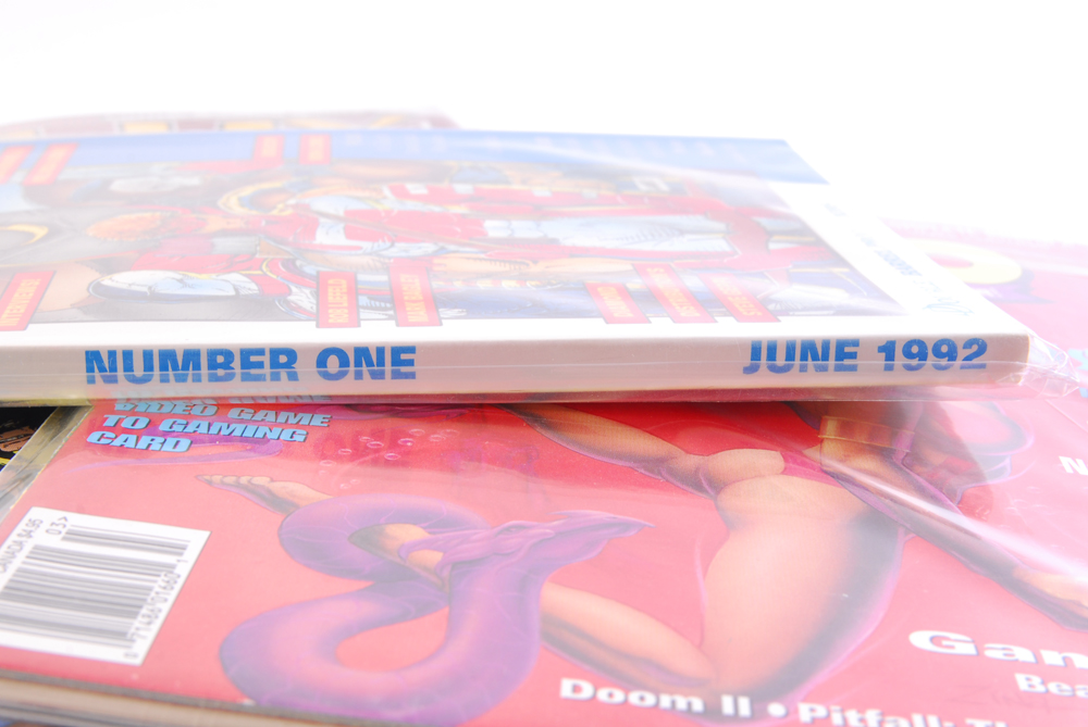 Modern Comic Magazine and Price Guide Selection