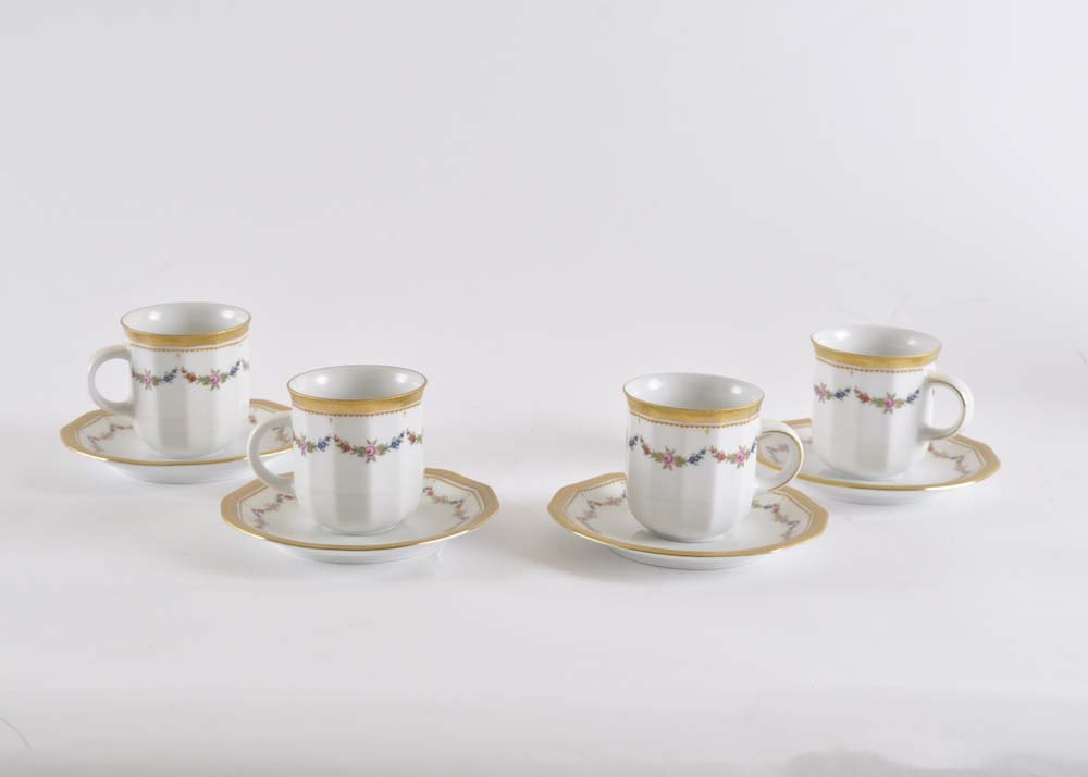Set of Four Petite Rose by Tirschenreuth Demitasse Cups and Saucers