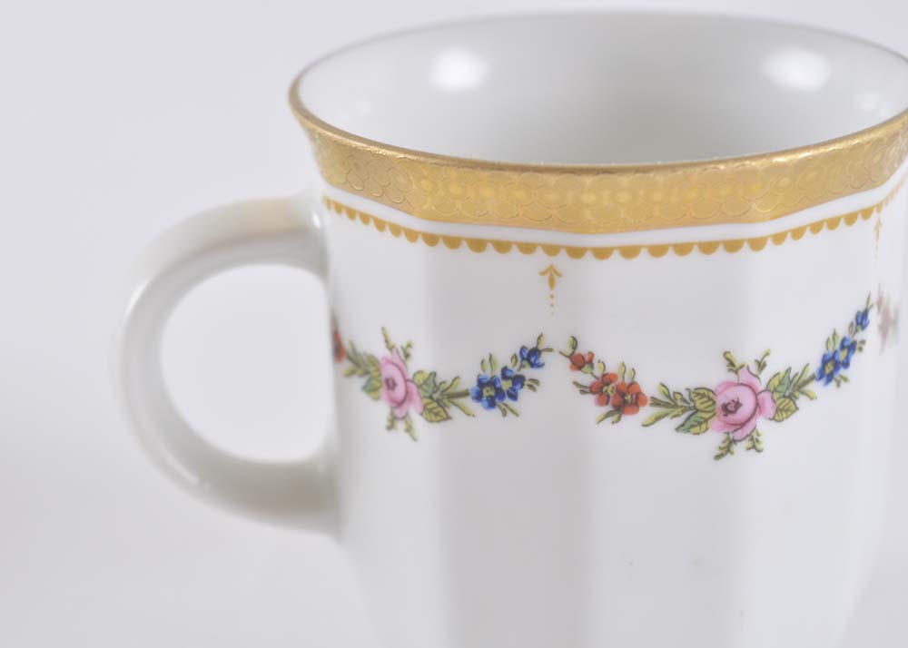 Set of Four Petite Rose by Tirschenreuth Demitasse Cups and Saucers