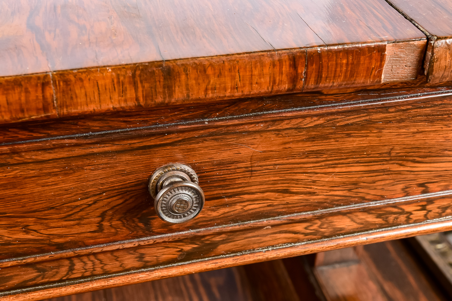 Slide-Top Wood Game Table
