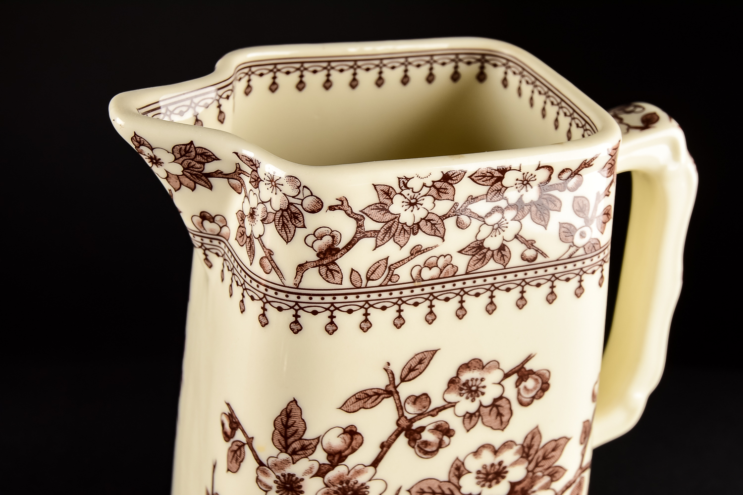 Collection of Kitchenalia