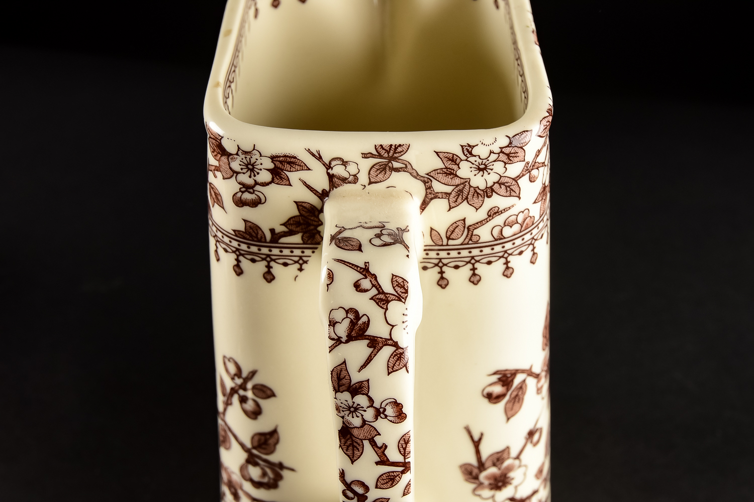 Collection of Kitchenalia