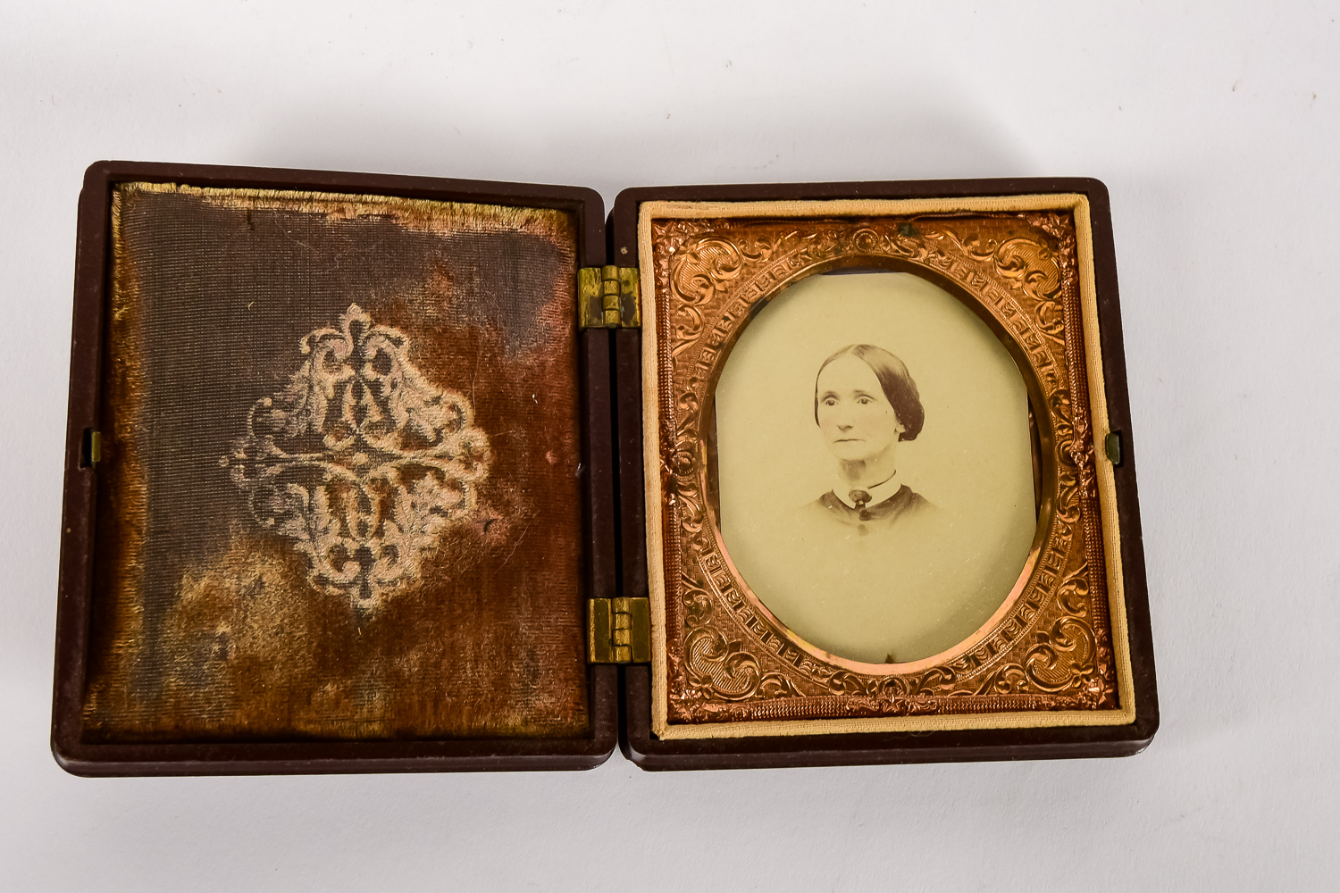 Vintage Photo Frame with Antique Photo