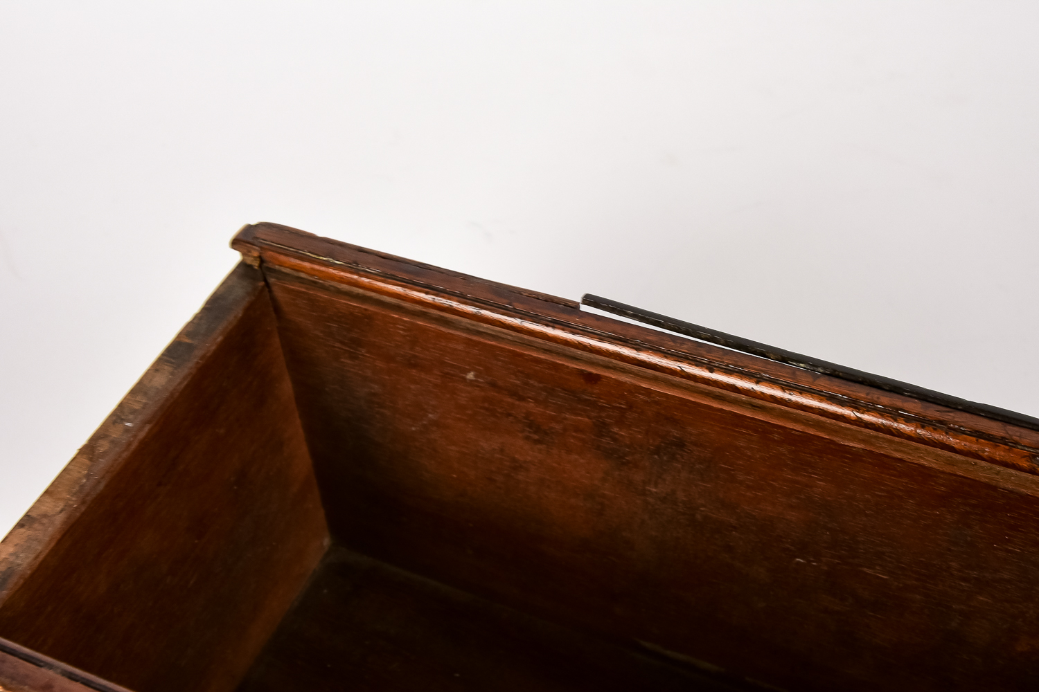 Early Nineteenth-Century Knife Box