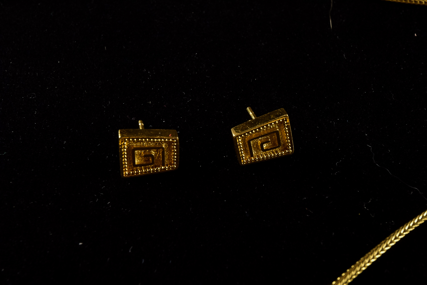 Collection of 18K Gold Jewelry