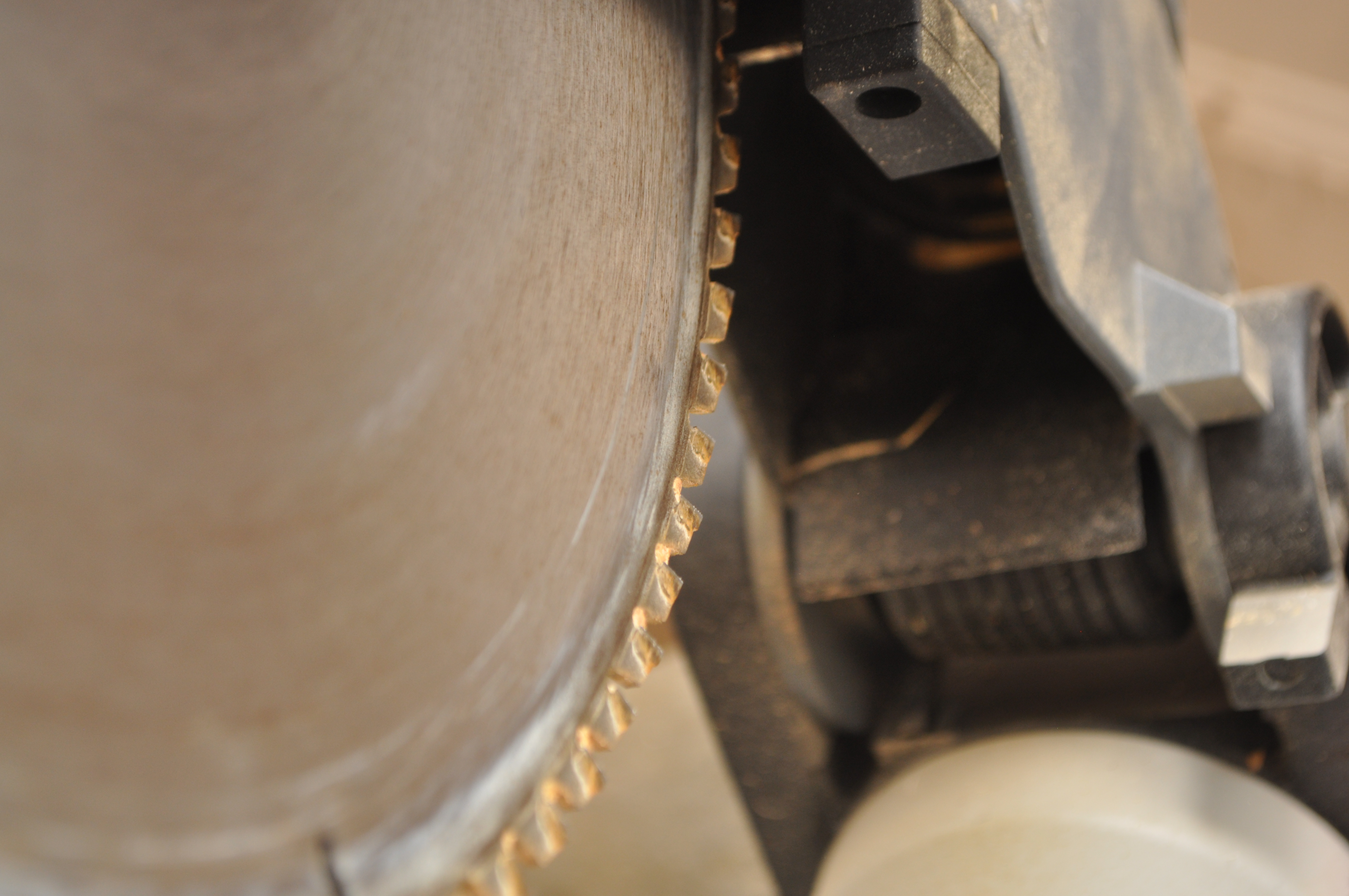 Ridgid 12-inch Compound Miter Saw With Exactline Adjustable Laser