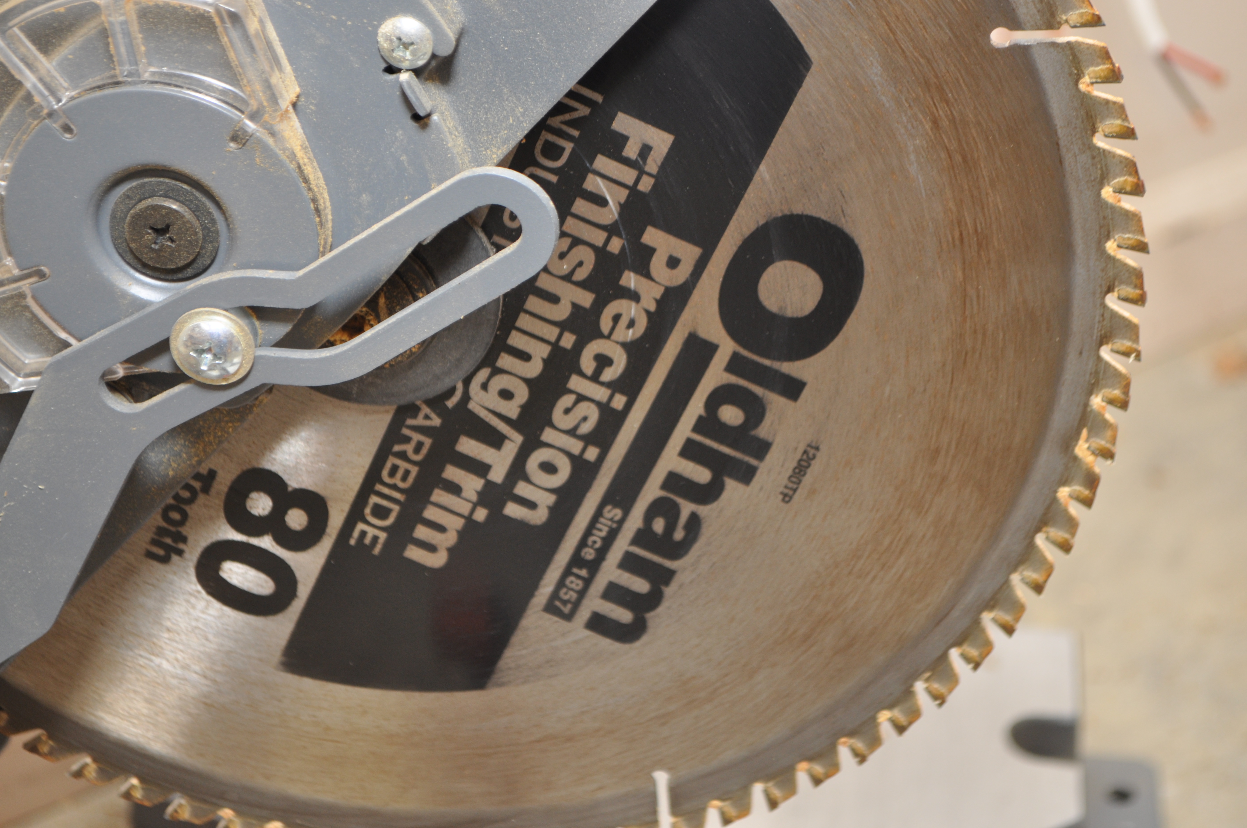 Ridgid 12-inch Compound Miter Saw With Exactline Adjustable Laser