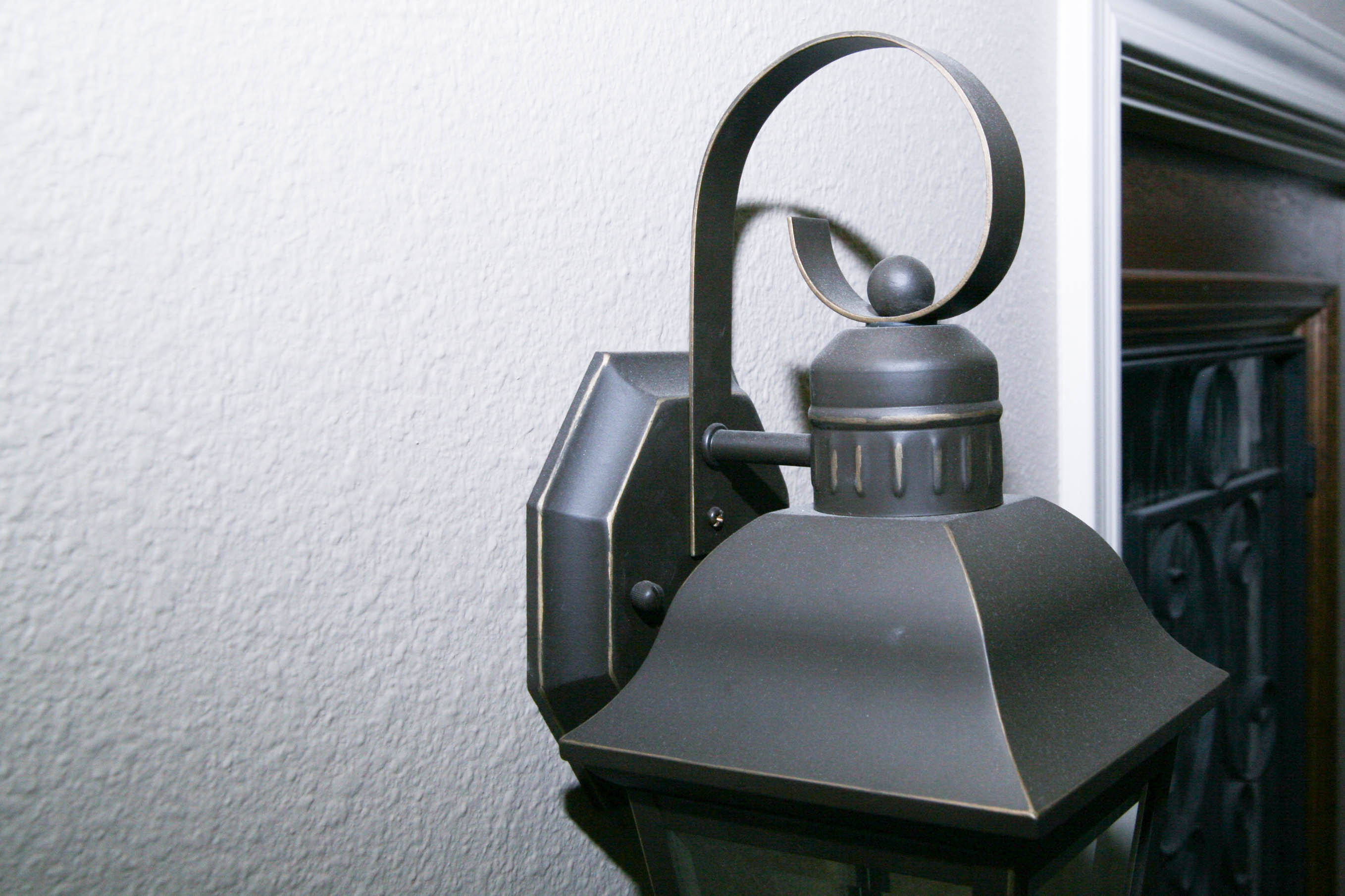 Beveled Glass Outdoor Light Fixture