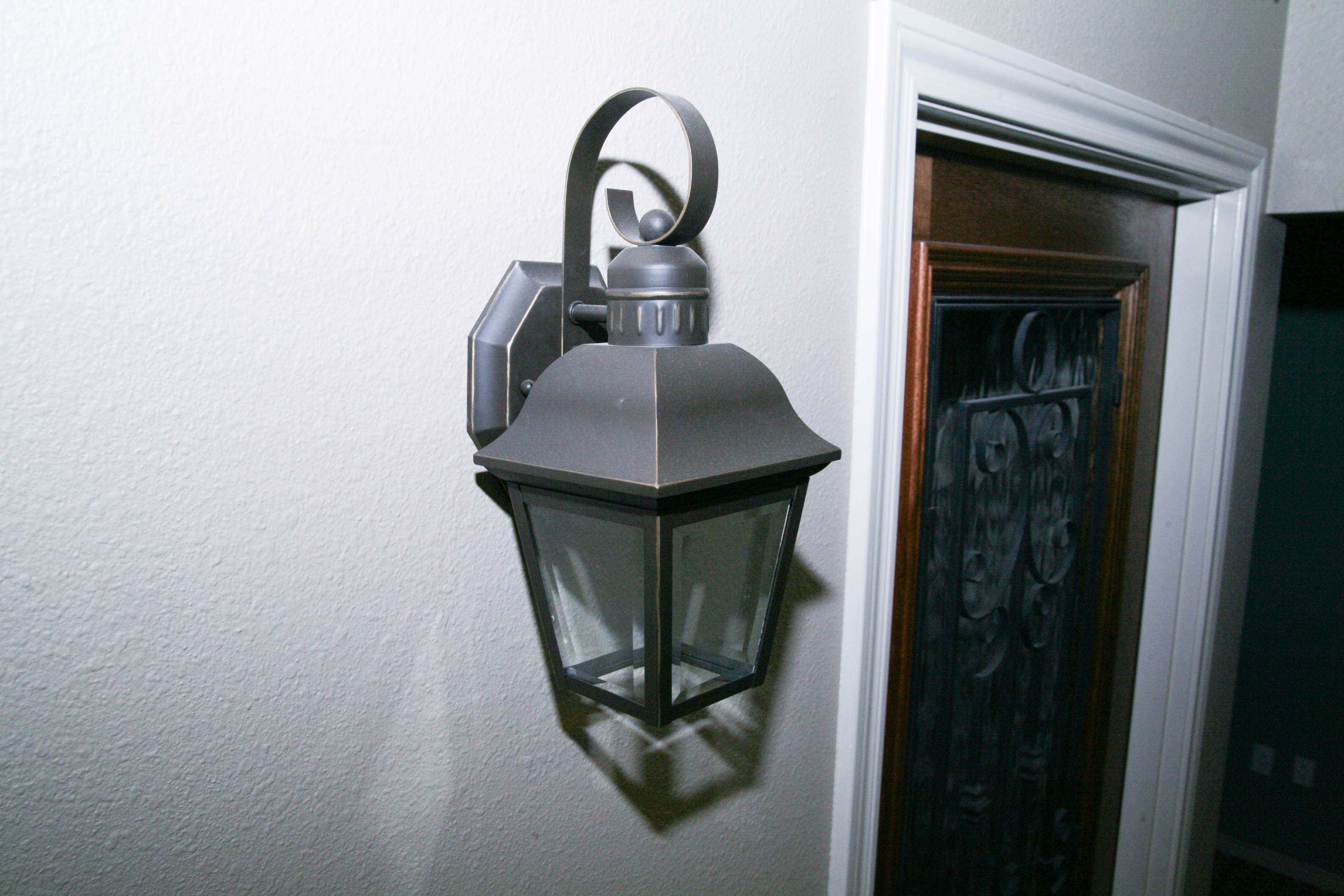 Beveled Glass Outdoor Light Fixture