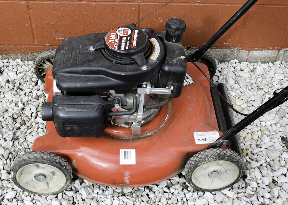 Yard Machines 21" Push Mower