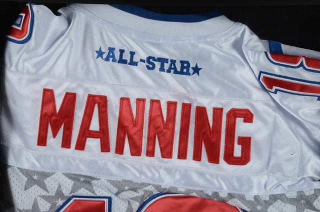 Peyton Manning Signed Pro-Bowl Jersey  COA